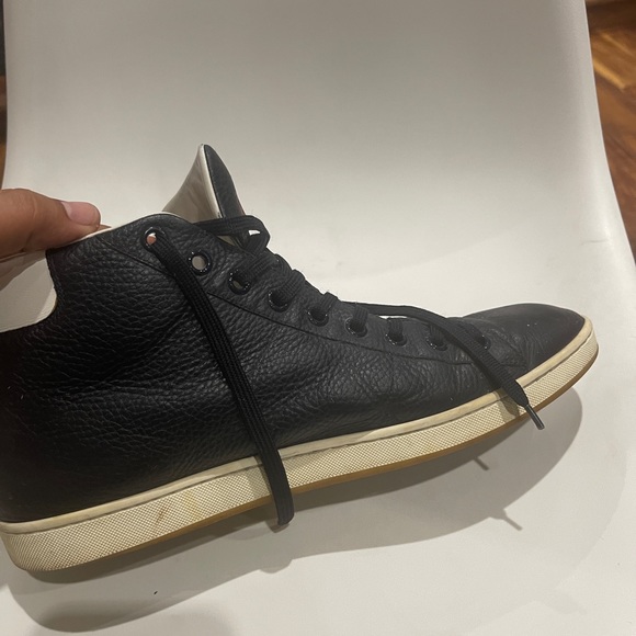 LOUIS VUITTON NAVY LEATHER TATTOO LOGO HIGH TOPS - Picture 4 of 13